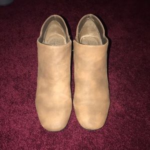 Brown leather heeled booties